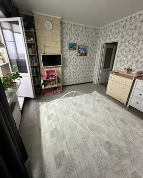 2-к квартира, вторичка, 63м2, 15/18 этаж