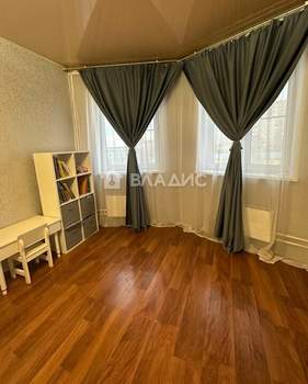 1-к квартира, вторичка, 42м2, 8/17 этаж