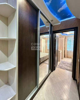 2-к квартира, вторичка, 55м2, 1/5 этаж