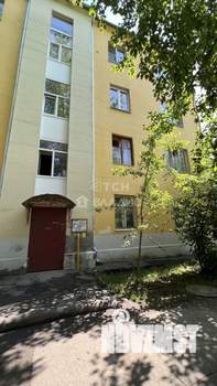4-к квартира, вторичка, 81м2, 2/4 этаж