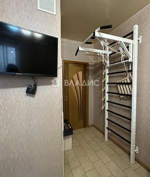 1-к квартира, вторичка, 42м2, 8/17 этаж