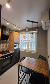 2-к квартира, вторичка, 49м2, 3/5 этаж