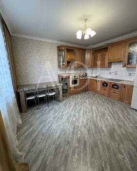 2-к квартира, вторичка, 60м2, 13/14 этаж