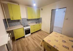 2-к квартира, вторичка, 52м2, 3/5 этаж