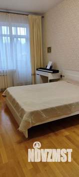 3-к квартира, вторичка, 113м2, 3/7 этаж