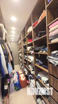 4-к квартира, вторичка, 109м2, 17/19 этаж