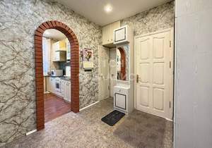 3-к квартира, вторичка, 60м2, 1/2 этаж