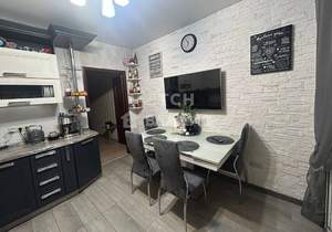 3-к квартира, вторичка, 77м2, 6/14 этаж