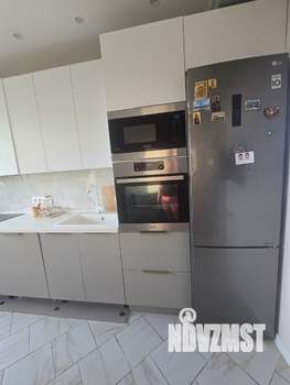 3-к квартира, вторичка, 65м2, 8/17 этаж