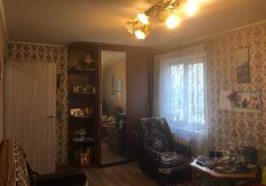 2-к квартира, вторичка, 43м2, 1/5 этаж