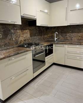 3-к квартира, вторичка, 55м2, 5/5 этаж