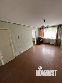 2-к квартира, вторичка, 42м2, 2/5 этаж