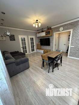 2-к квартира, вторичка, 64м2, 7/17 этаж