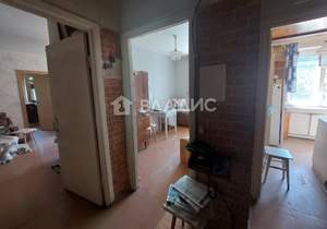 4-к квартира, вторичка, 62м2, 5/5 этаж