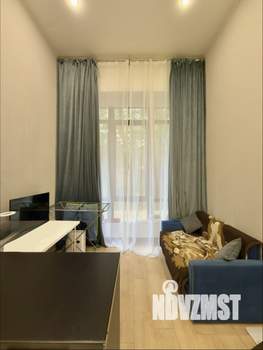 Студия квартира, вторичка, 30м2, 1/5 этаж