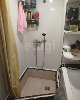 Студия квартира, вторичка, 30м2, 1/5 этаж