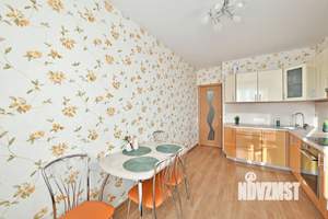 1-к квартира, вторичка, 40м2, 8/17 этаж