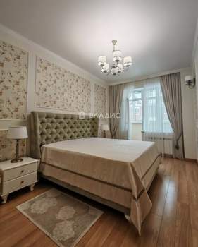 3-к квартира, вторичка, 113м2, 1/7 этаж