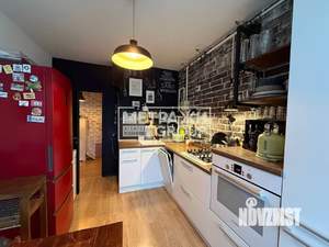 2-к квартира, вторичка, 58м2, 4/4 этаж