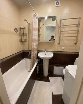 2-к квартира, вторичка, 43м2, 5/5 этаж