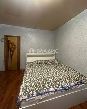 1-к квартира, вторичка, 42м2, 8/17 этаж