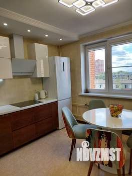 2-к квартира, вторичка, 61м2, 7/14 этаж