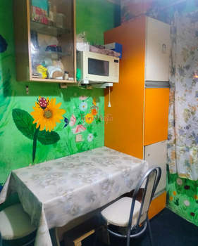 2-к квартира, вторичка, 45м2, 1/5 этаж