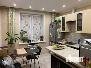 2-к квартира, вторичка, 63м2, 10/17 этаж