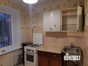 2-к квартира, вторичка, 42м2, 3/5 этаж
