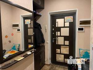 2-к квартира, вторичка, 63м2, 10/17 этаж