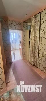 2-к квартира, вторичка, 61м2, 1/17 этаж