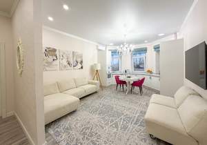 2-к квартира, вторичка, 74м2, 1/7 этаж