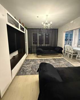 3-к квартира, вторичка, 82м2, 9/12 этаж