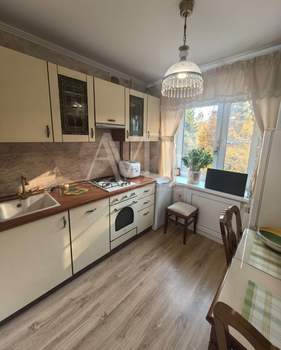 1-к квартира, вторичка, 32м2, 4/5 этаж