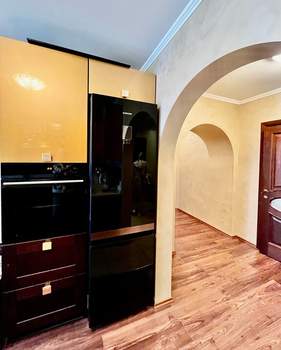3-к квартира, вторичка, 81м2, 6/10 этаж