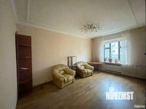 3-к квартира, вторичка, 74м2, 1/3 этаж