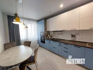 2-к квартира, вторичка, 58м2, 15/17 этаж