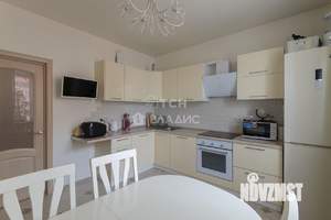 2-к квартира, вторичка, 64м2, 10/16 этаж