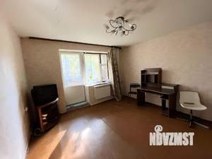 2-к квартира, вторичка, 52м2, 1/9 этаж