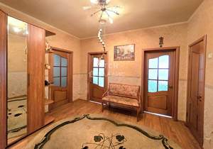 2-к квартира, вторичка, 68м2, 10/14 этаж