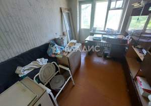 4-к квартира, вторичка, 62м2, 5/5 этаж