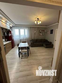 2-к квартира, вторичка, 64м2, 7/17 этаж