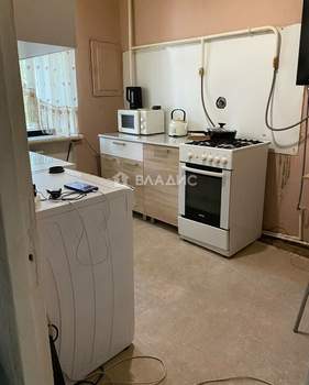 3-к квартира, вторичка, 66м2, 3/4 этаж