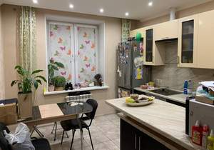 2-к квартира, вторичка, 64м2, 10/17 этаж