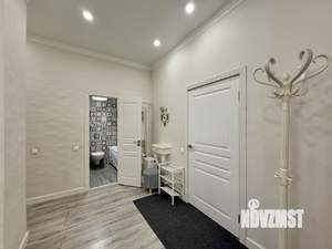 2-к квартира, вторичка, 71м2, 1/7 этаж